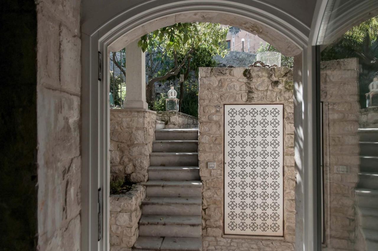فيلا Anime A Sud - Residenza Hortus موديكا المظهر الخارجي الصورة